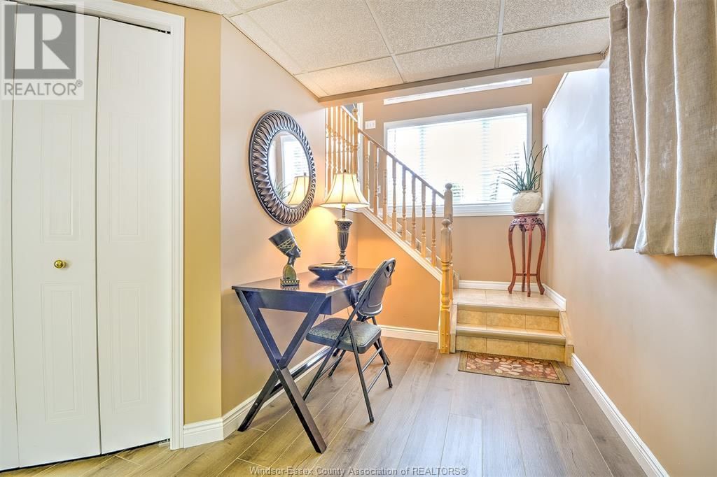 836 MICHAEL DRIVE Image 26