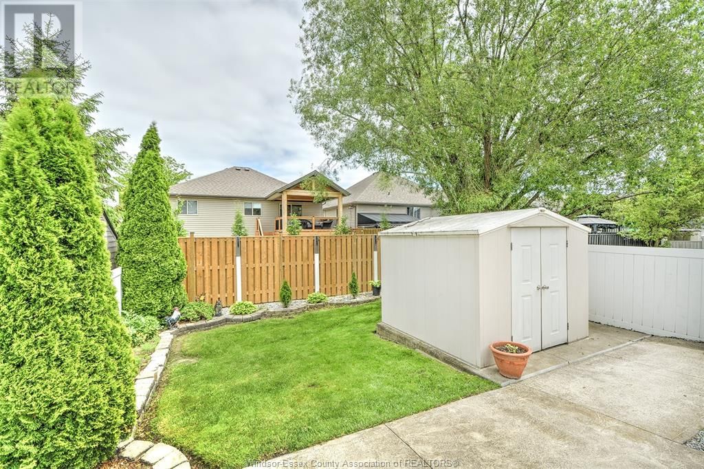 836 MICHAEL DRIVE Image 31