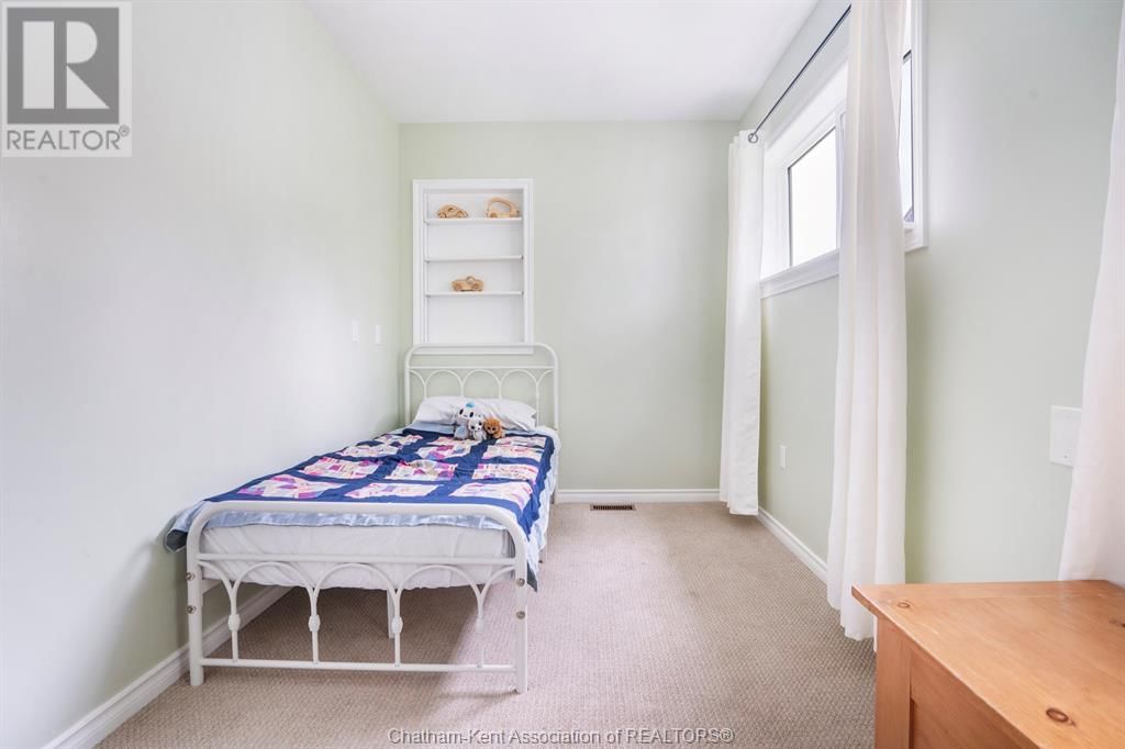 374 TALBOT STREET EAST Image 17