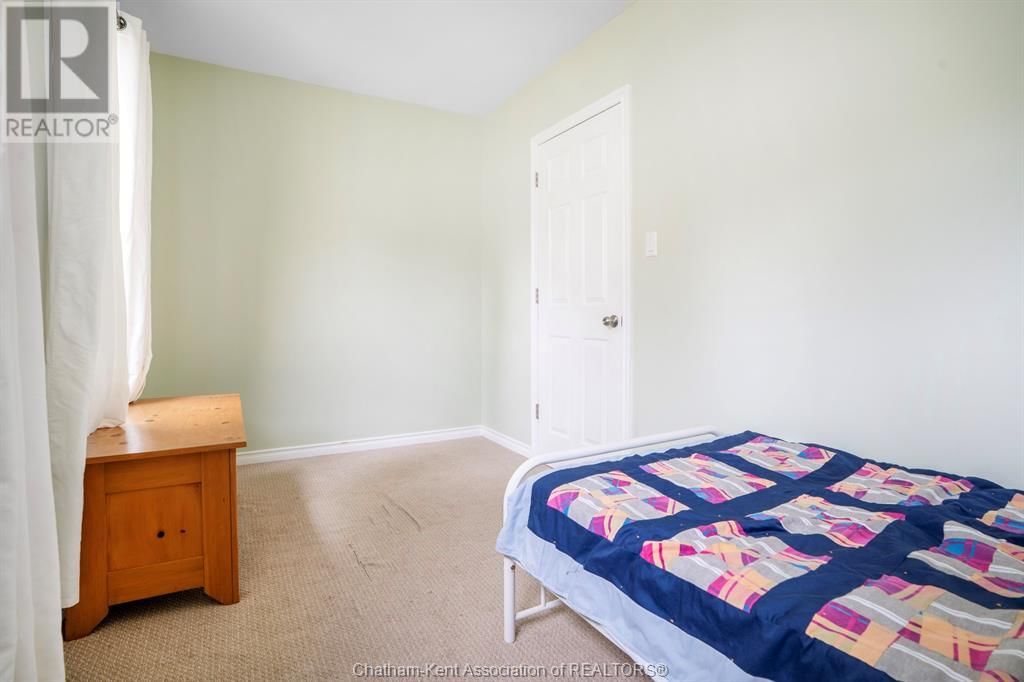 374 TALBOT STREET EAST Image 18