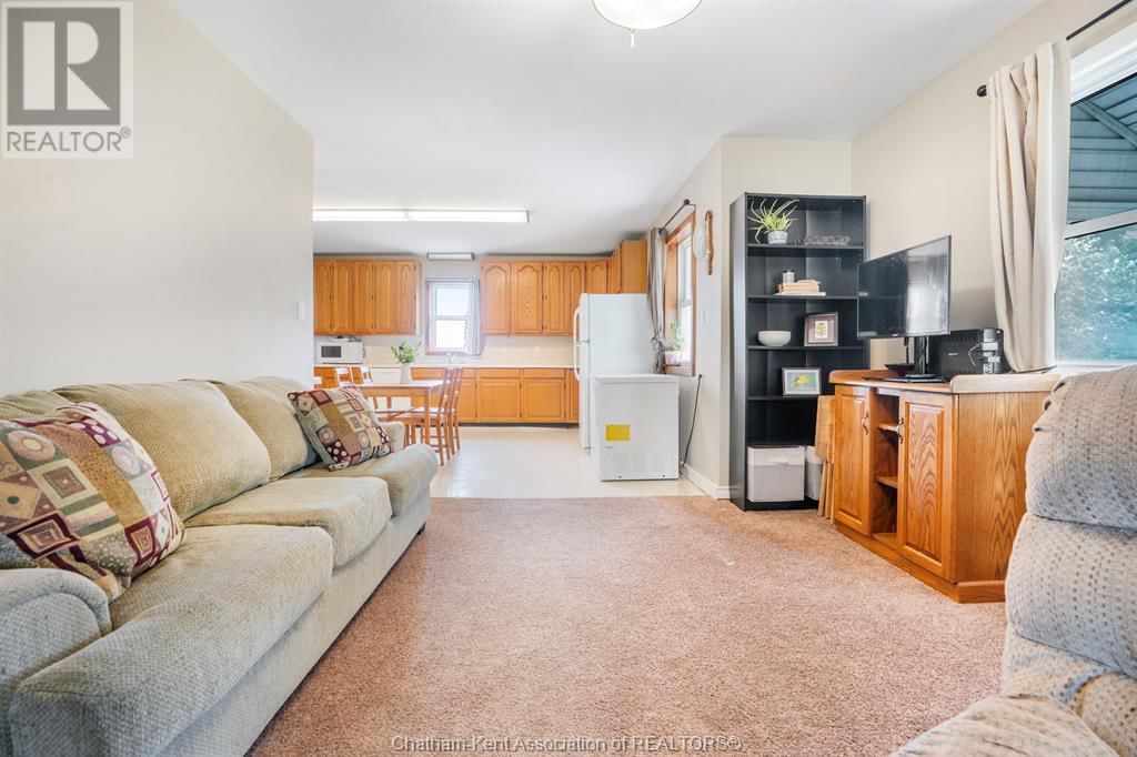 374 TALBOT STREET EAST Image 4
