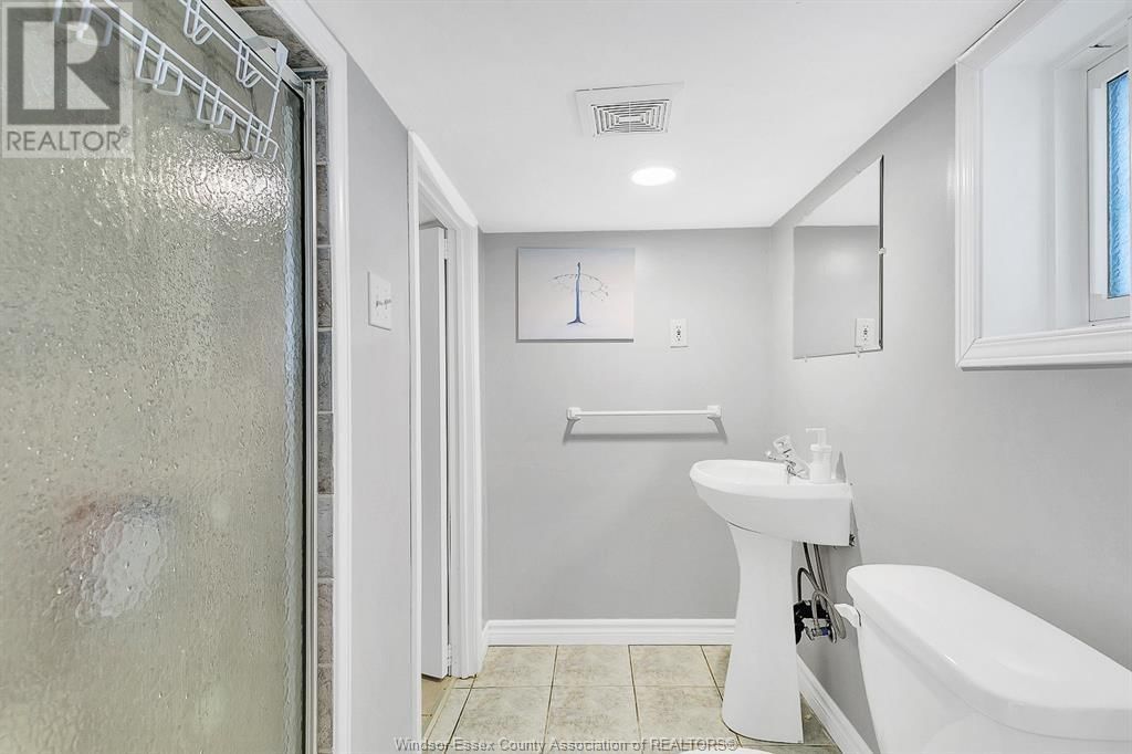 448 RANKIN AVENUE Image 23