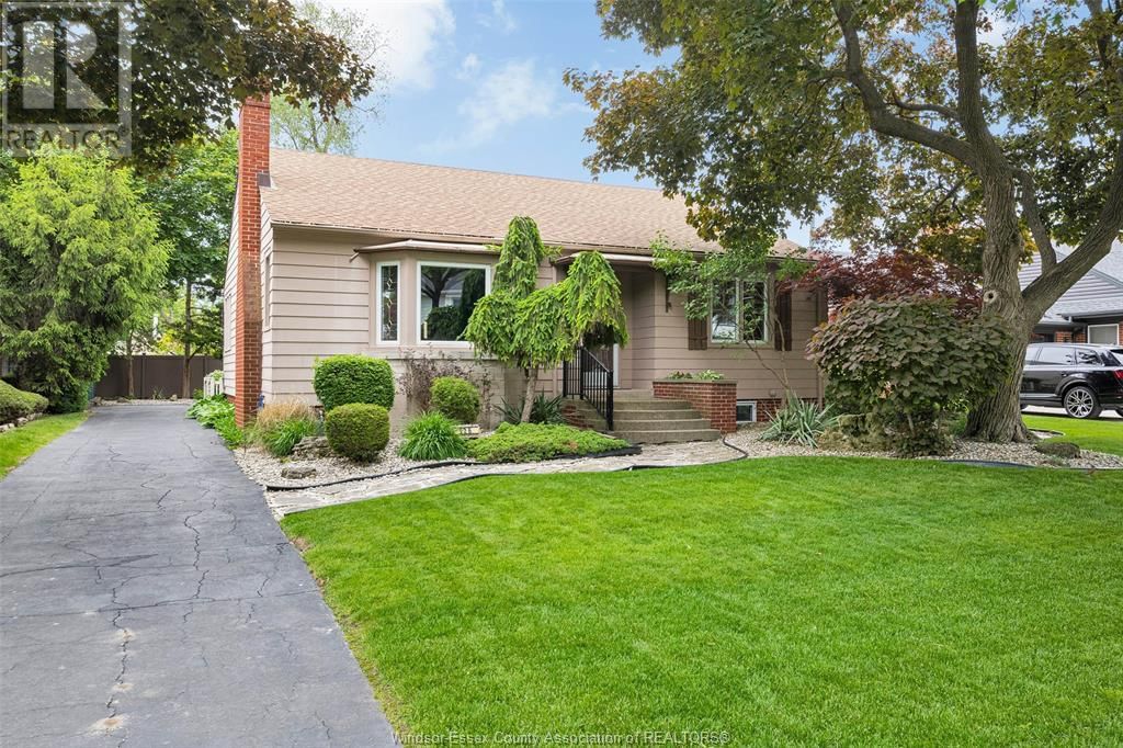 226 REEDMERE ROAD Image 1