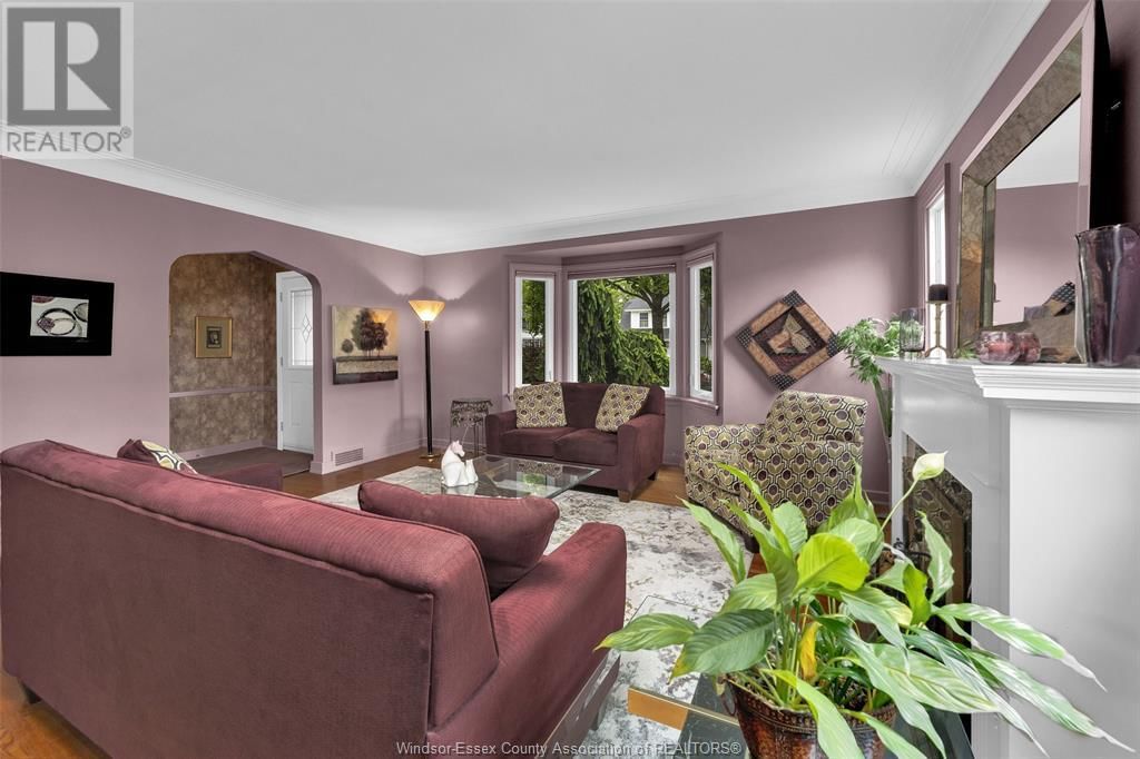 226 REEDMERE ROAD Image 10