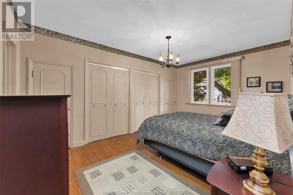 226 REEDMERE ROAD Image 22