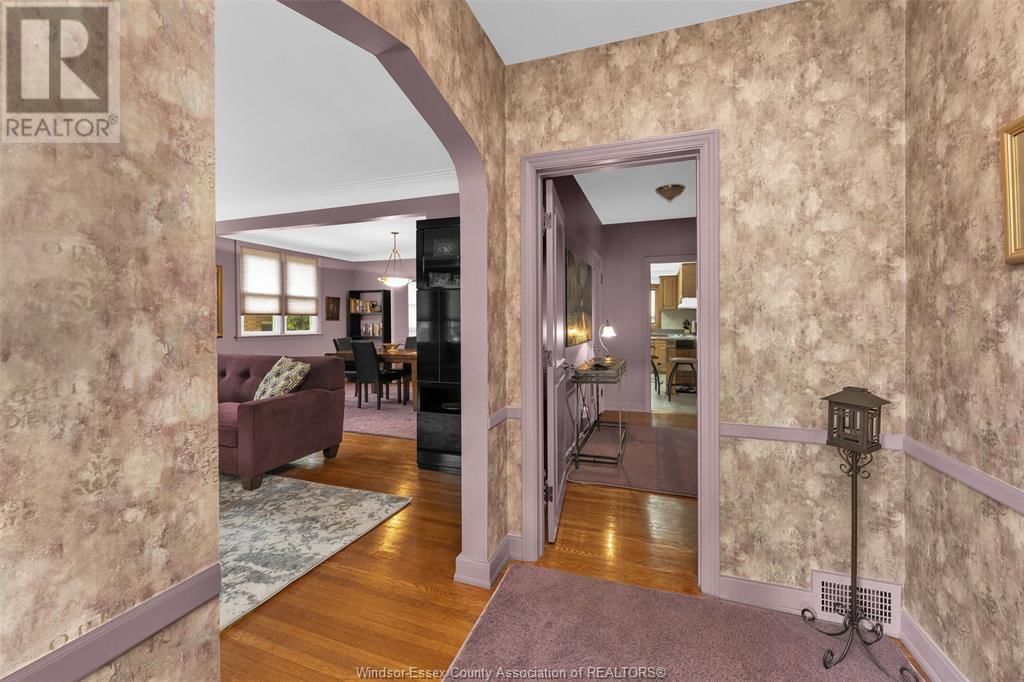 226 REEDMERE ROAD Image 8