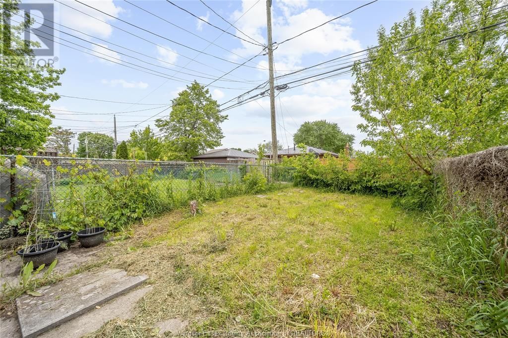 1142 MERCER STREET Image 28