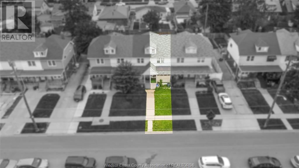 1142 MERCER STREET Image 32