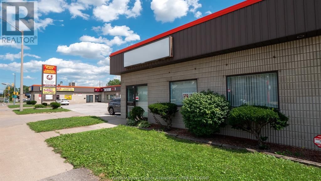 1405-1495 TECUMSEH ROAD WEST Image 16