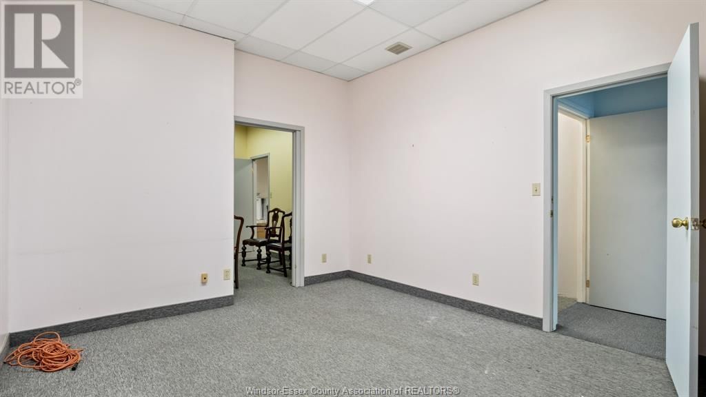 1405-1495 TECUMSEH ROAD WEST Image 23