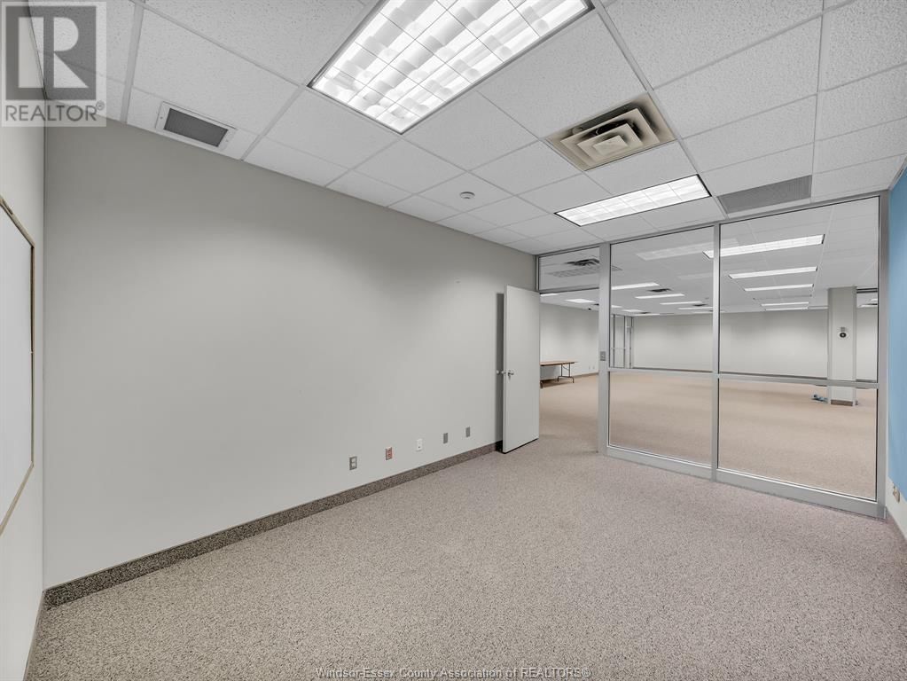 200-B - 3000 TEMPLE DRIVE Image 8