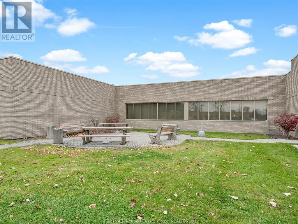 200-A - 3000 TEMPLE DRIVE Image 3