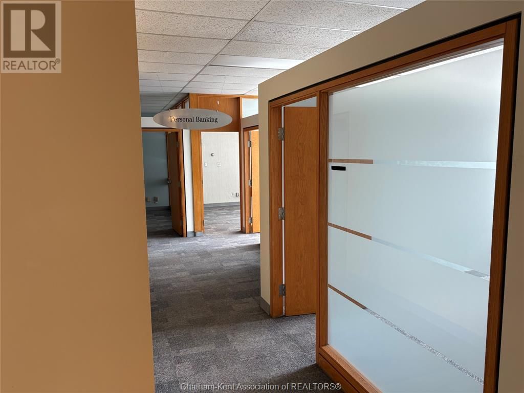420 QUEEN STREET Image 9