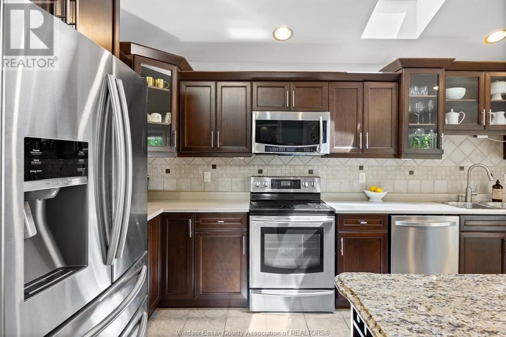 1371 MATTHEW CRESCENT Image 10