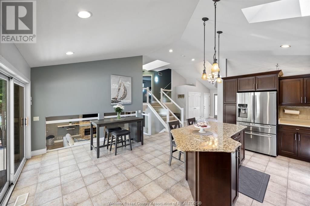 1371 MATTHEW CRESCENT Image 12