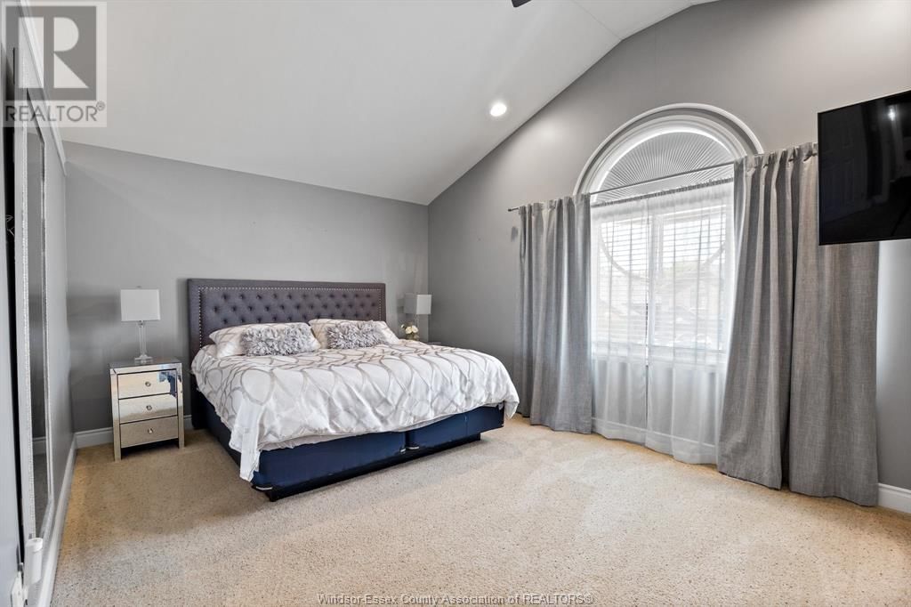 1371 MATTHEW CRESCENT Image 16