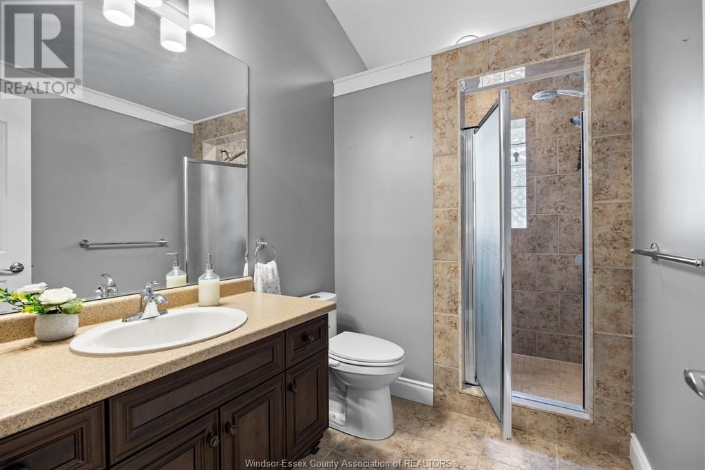 1371 MATTHEW CRESCENT Image 18