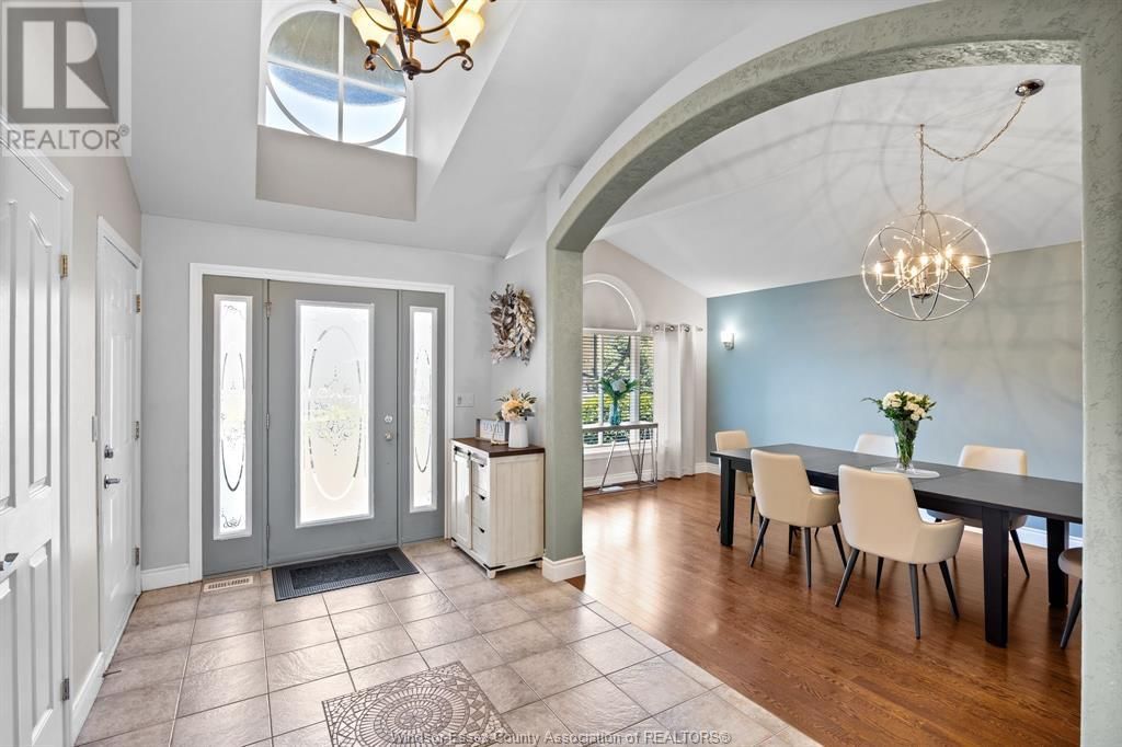 1371 MATTHEW CRESCENT Image 3