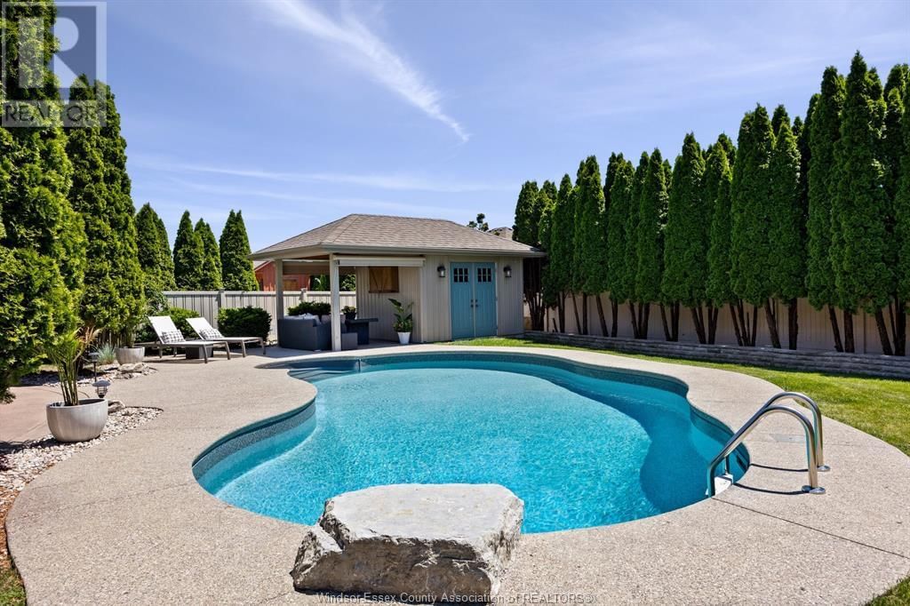 1371 MATTHEW CRESCENT Image 36
