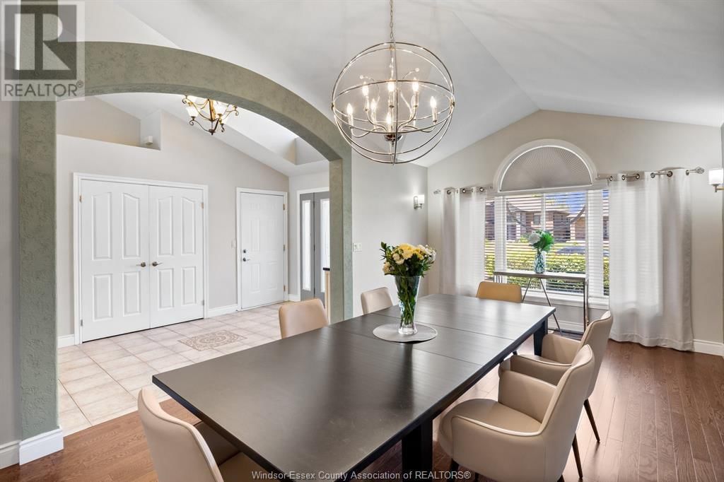 1371 MATTHEW CRESCENT Image 4