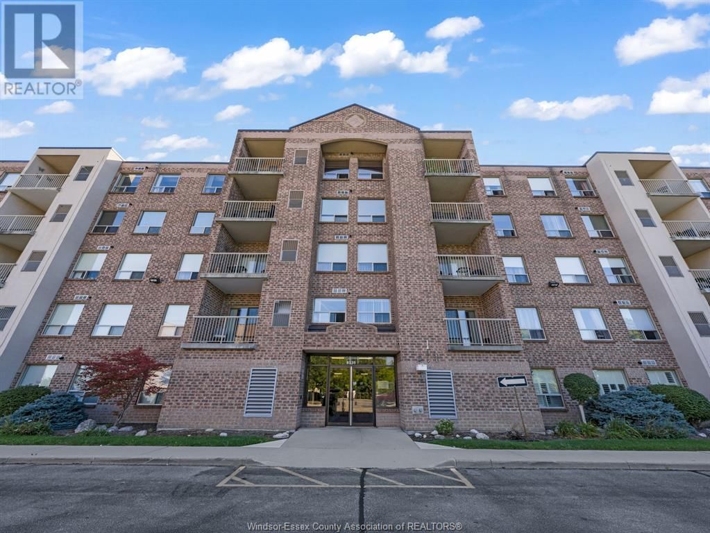 210 - 8335 WYANDOTTE STREET EAST Image 1