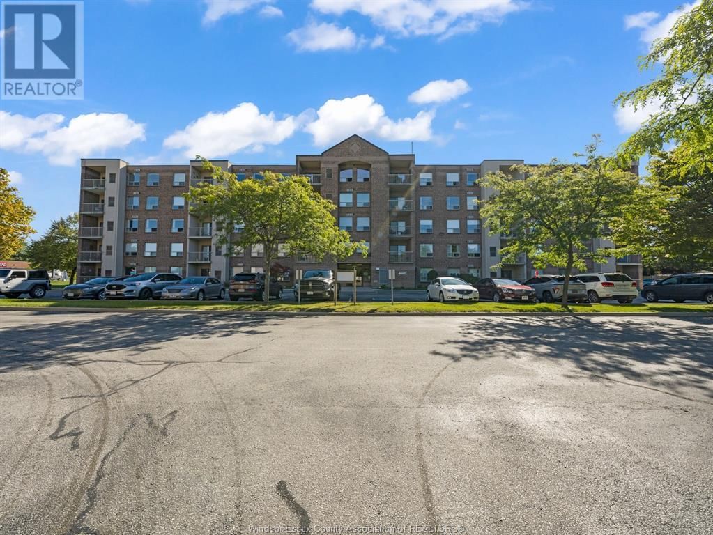 210 - 8335 WYANDOTTE STREET EAST Image 2
