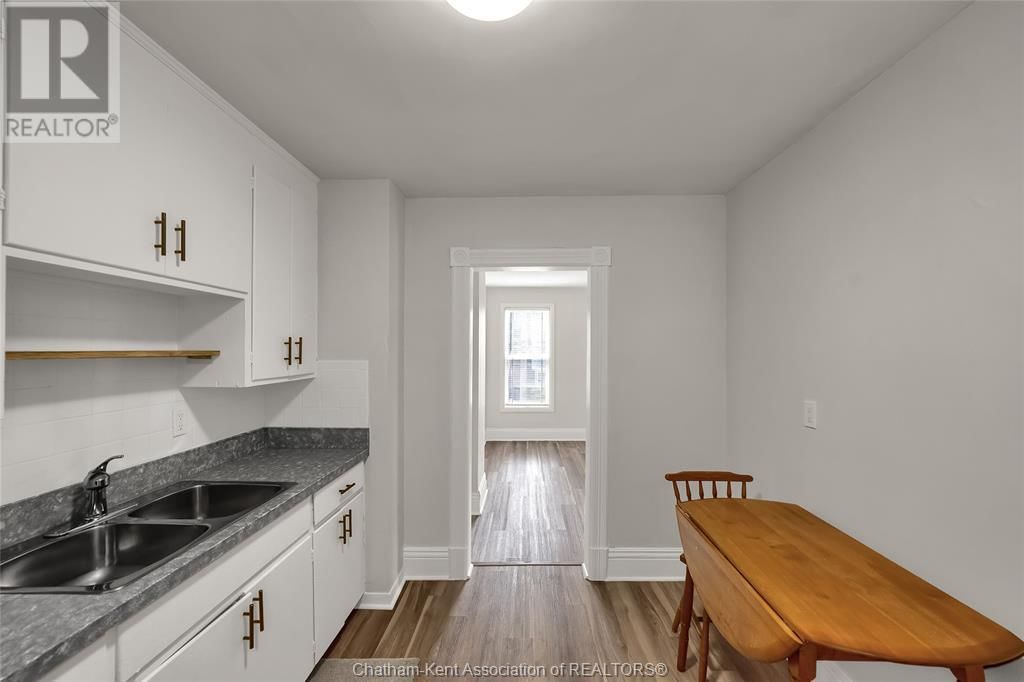 43 PATTESON AVENUE Image 42