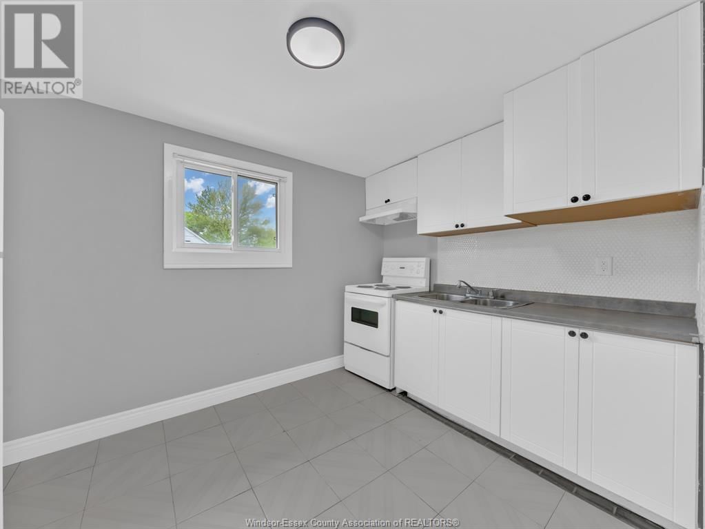 436 LOGAN AVENUE Image 16