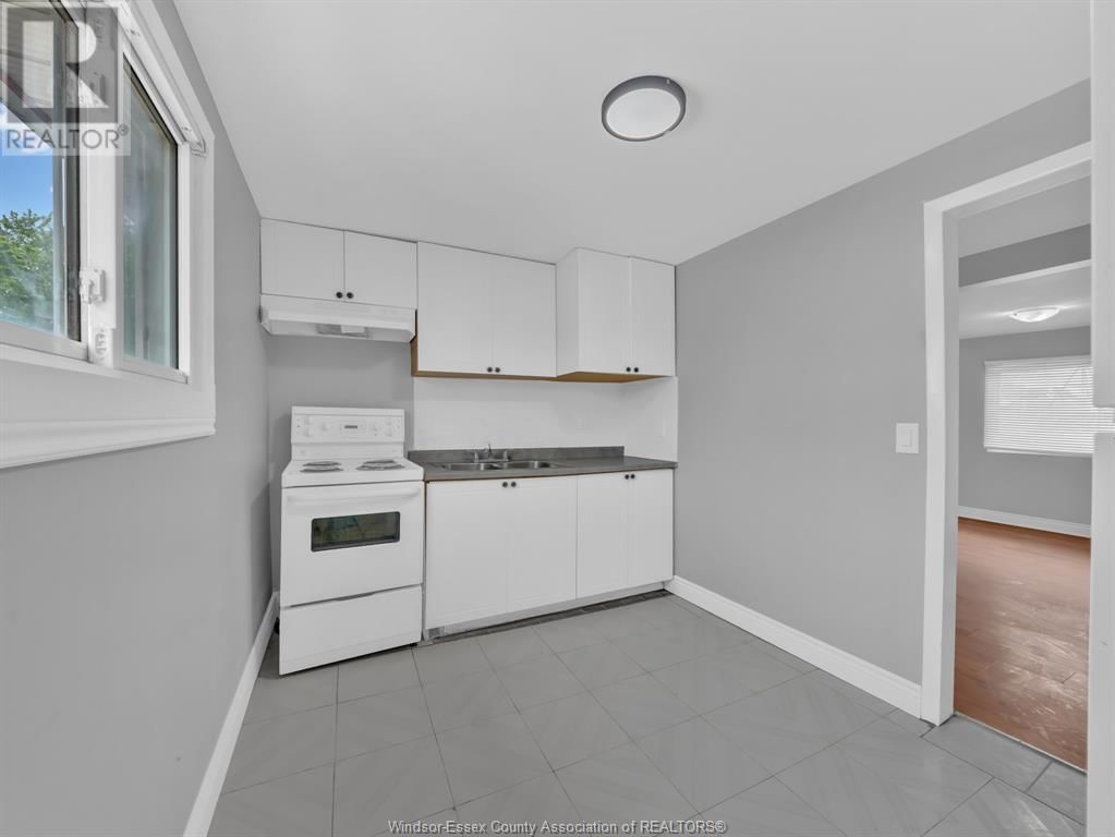 436 LOGAN AVENUE Image 17