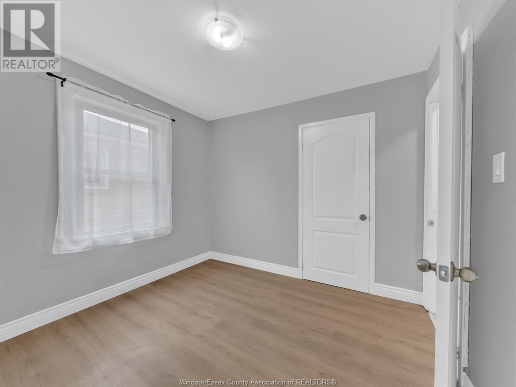 436 LOGAN AVENUE Image 5
