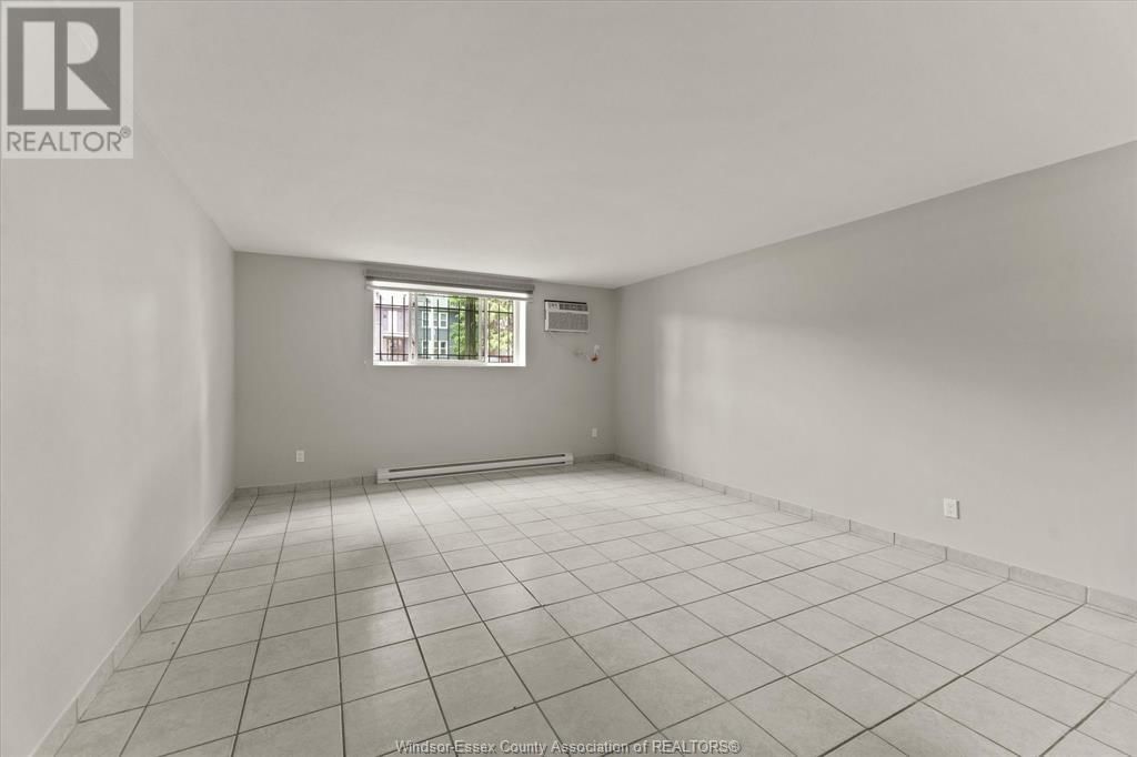 101 - 1160 HOWARD Image 12
