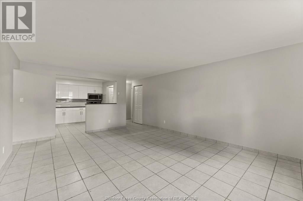 101 - 1160 HOWARD Image 13