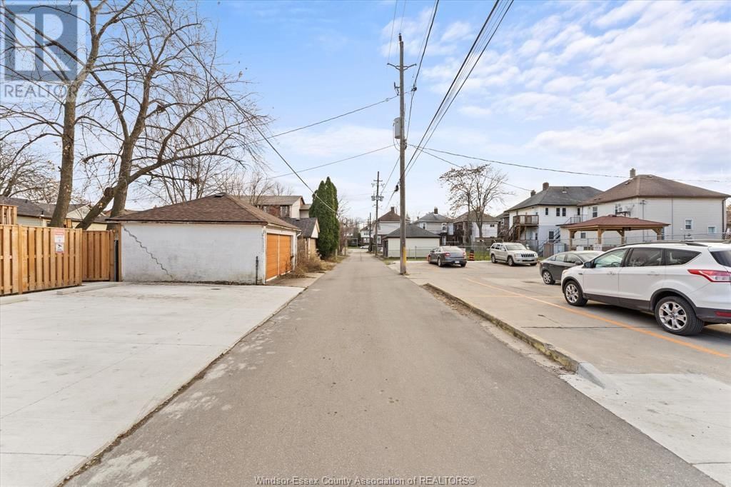 101 - 1160 HOWARD Image 25