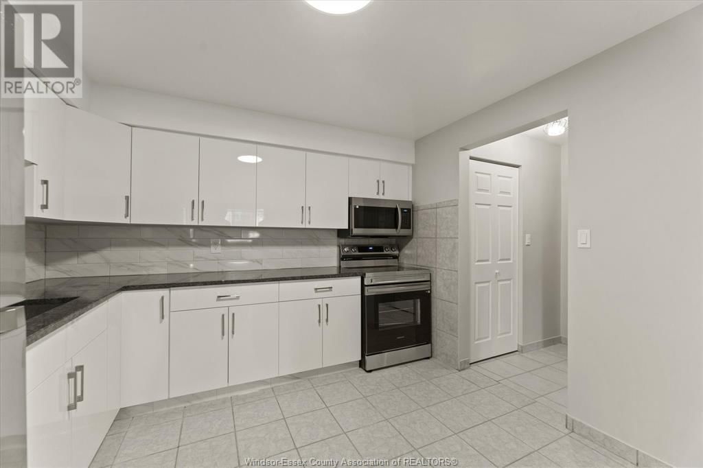 101 - 1160 HOWARD Image 9