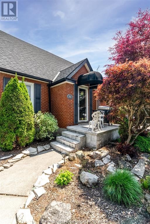 53 PHYLLIS AVENUE Image 1