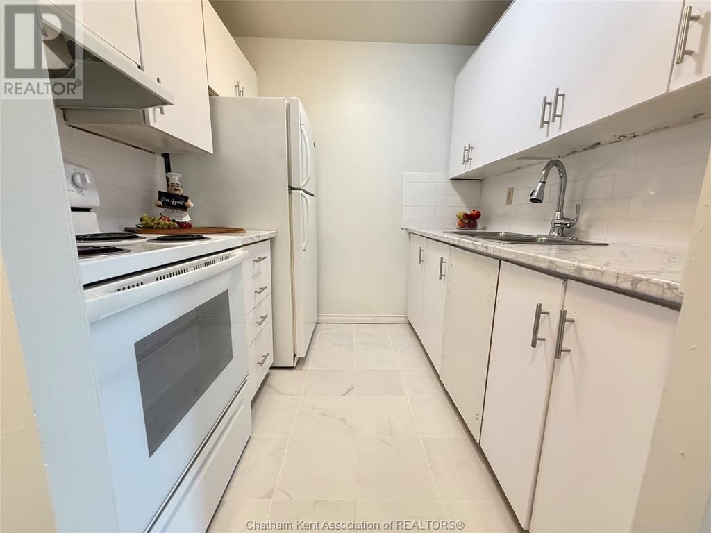 304 - 150 PARK AVENUE Image 3