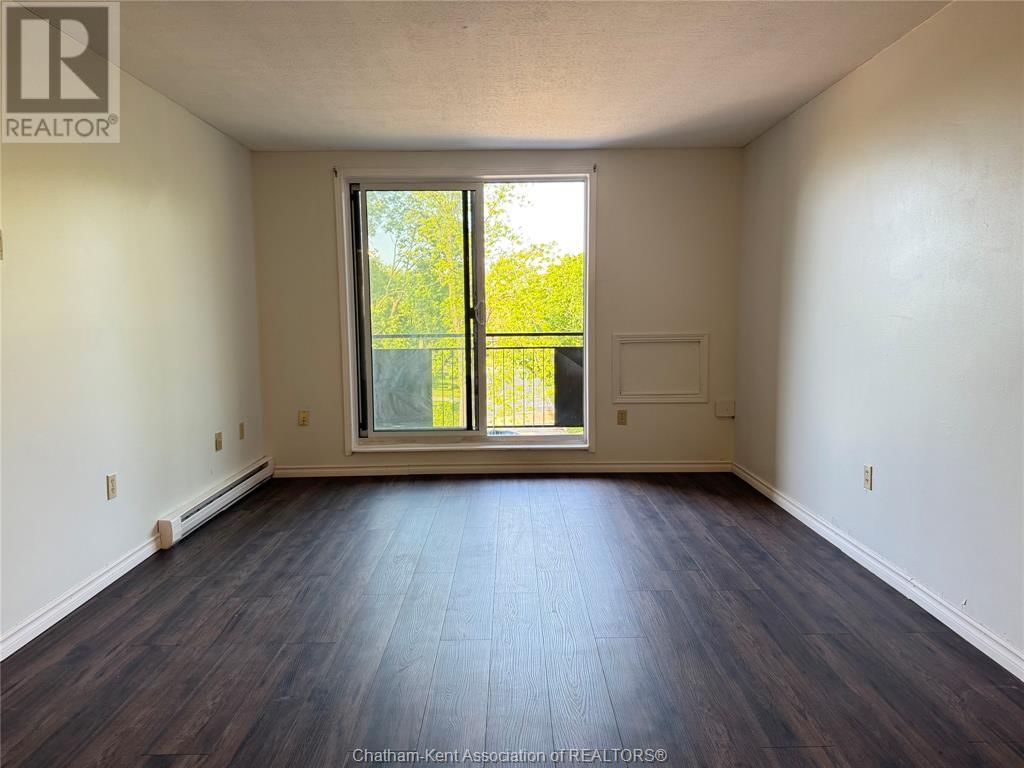 304 - 150 PARK AVENUE Image 7