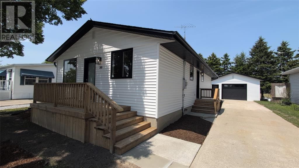20 - 2761 OIL HERITAGE ROAD Image 1