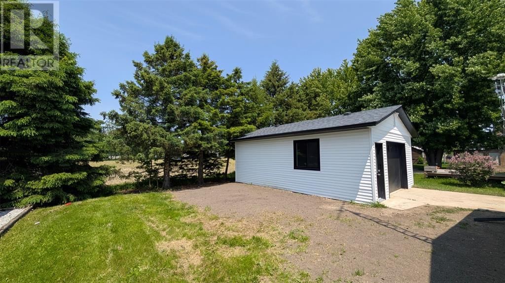 20 - 2761 OIL HERITAGE ROAD Image 15