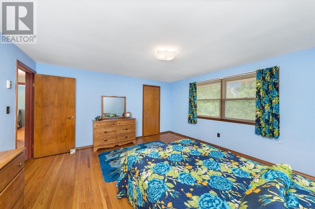 161 WILKINSON PLACE Image 26