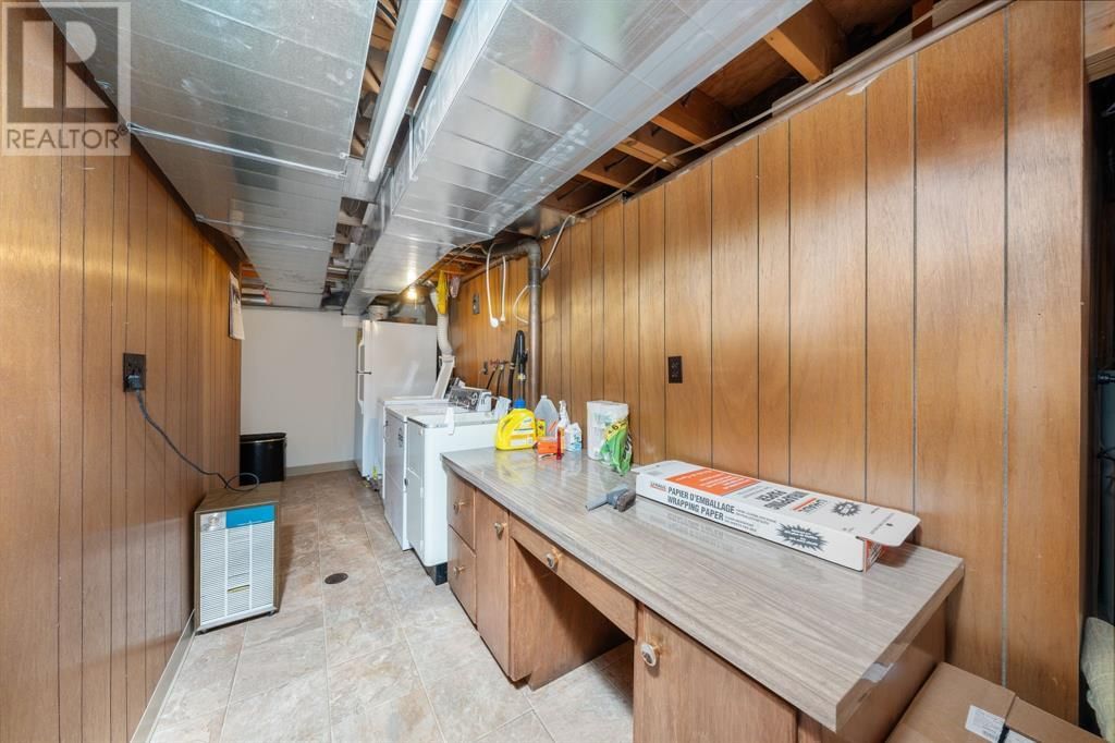 161 WILKINSON PLACE Image 35