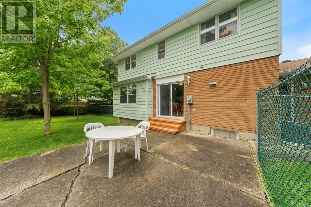 161 WILKINSON PLACE Image 38