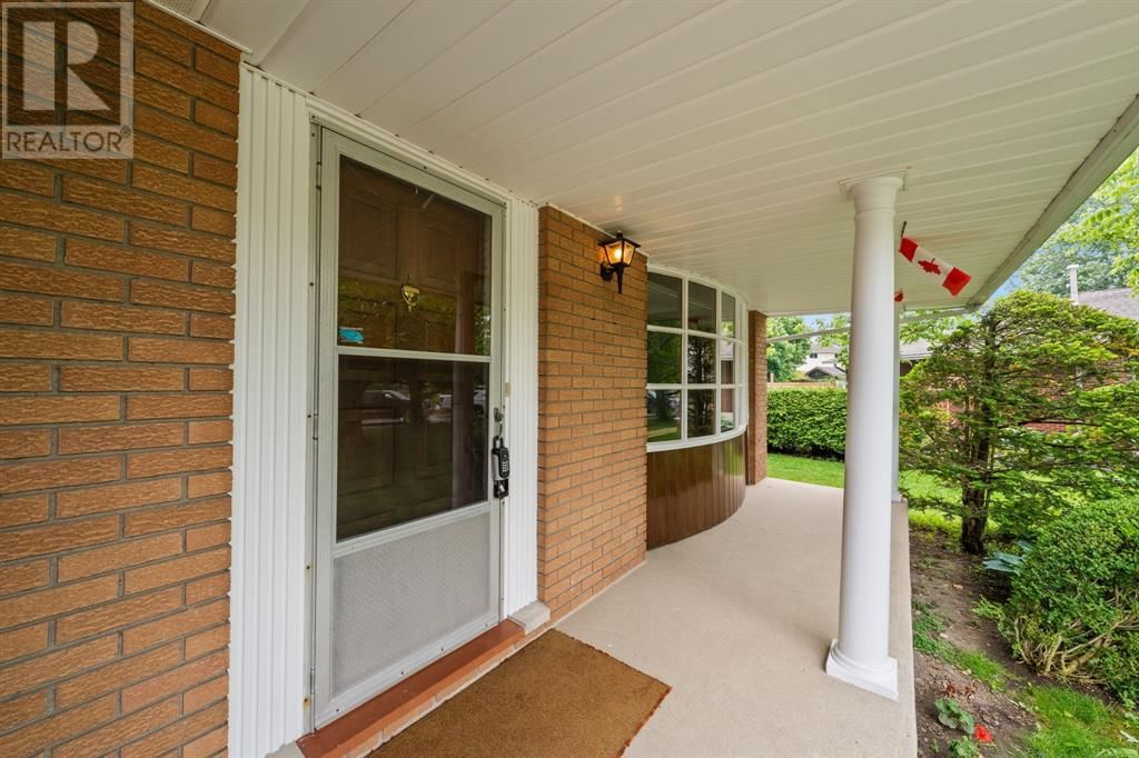 161 WILKINSON PLACE Image 8