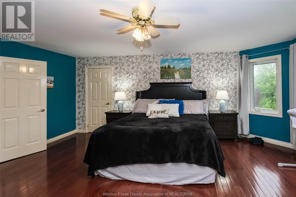 106 MARTIN DRIVE Image 23