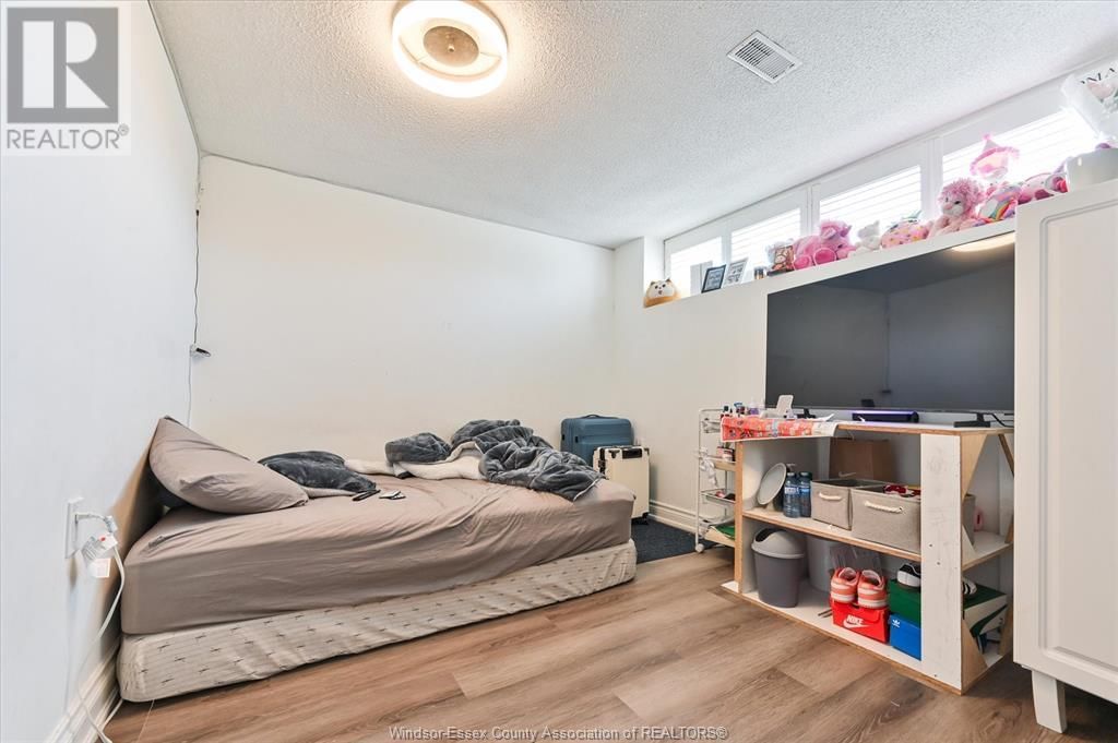83 NORTHOVER STREET Image 25