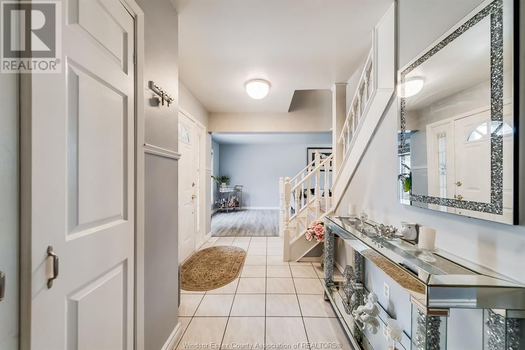 3169 CLEMENCEAU BOULEVARD Image 2