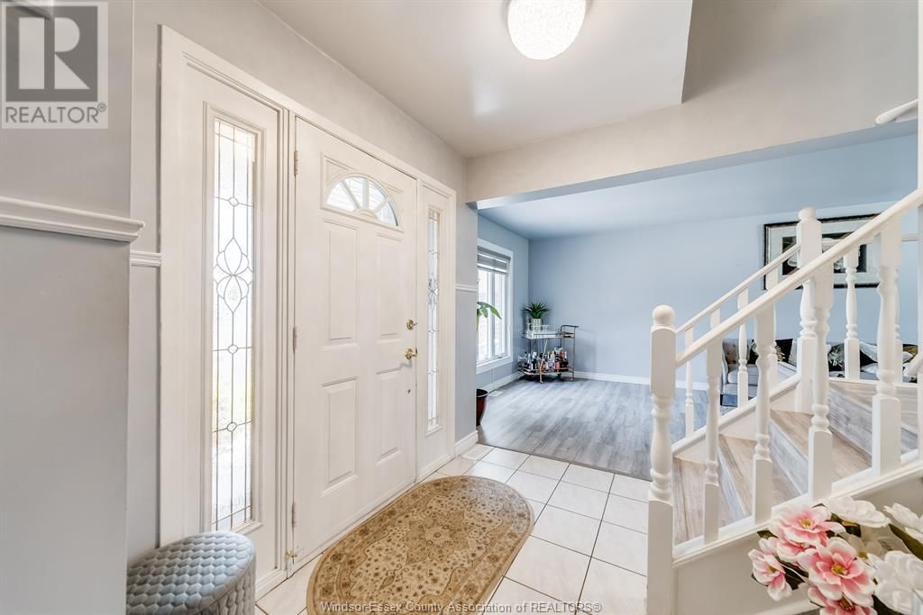 3169 CLEMENCEAU BOULEVARD Image 3