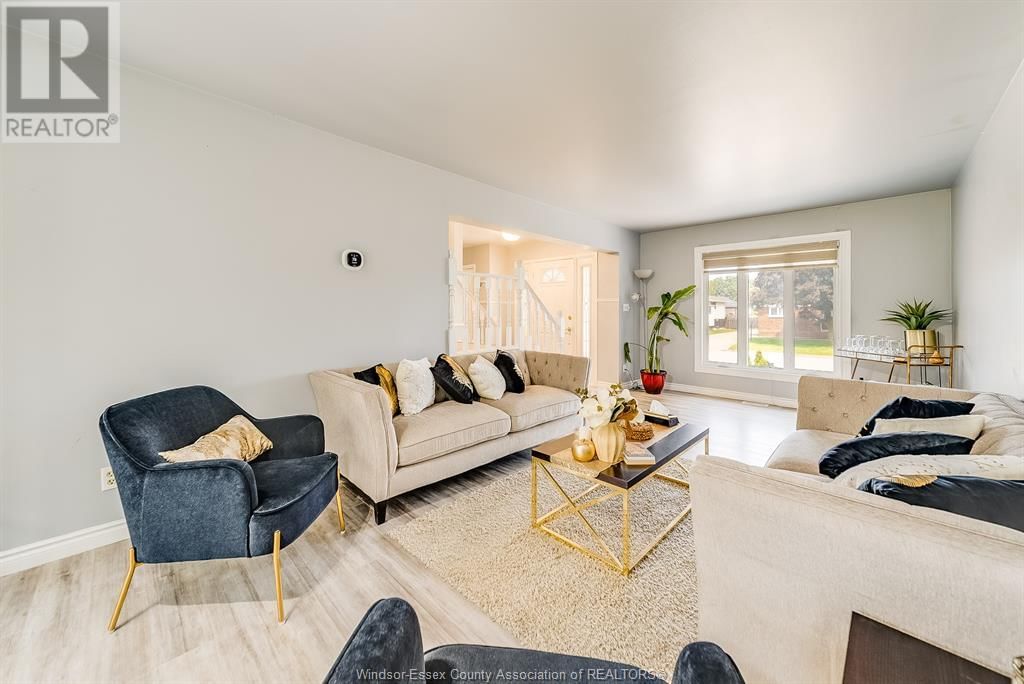3169 CLEMENCEAU BOULEVARD Image 5