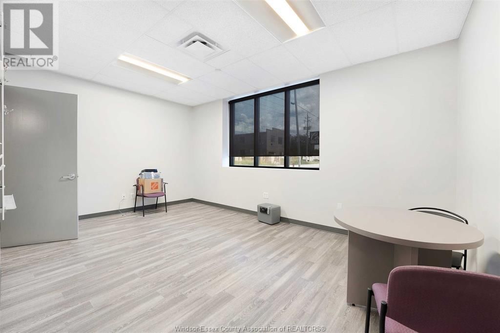 1225 MCDOUGALL Image 14