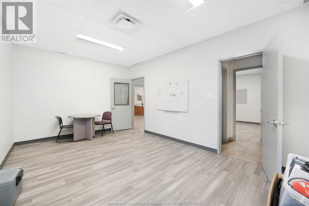 1225 MCDOUGALL Image 15